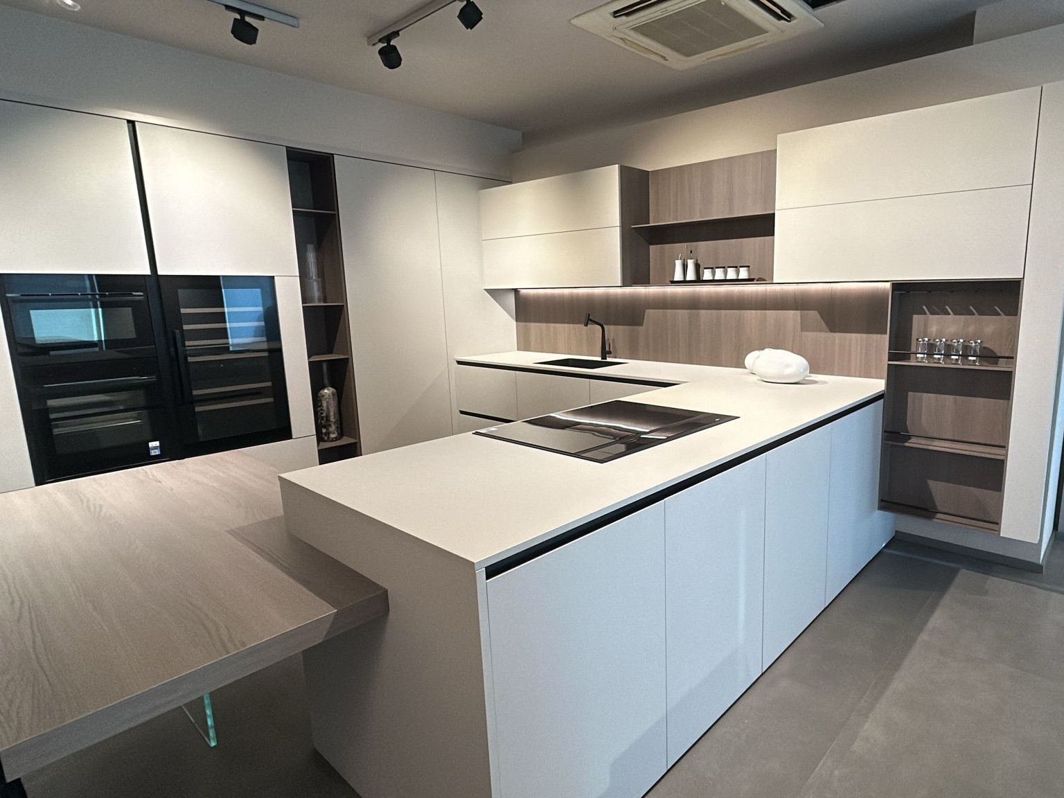 Showroom Decam Idea — Cucine Arrital a Muggiò